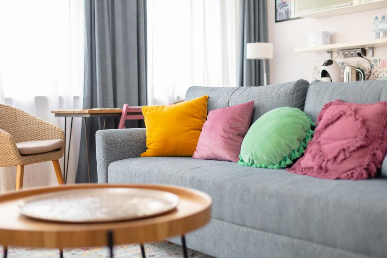 Wincentego Colorful Apartment Варшава Екстериор снимка